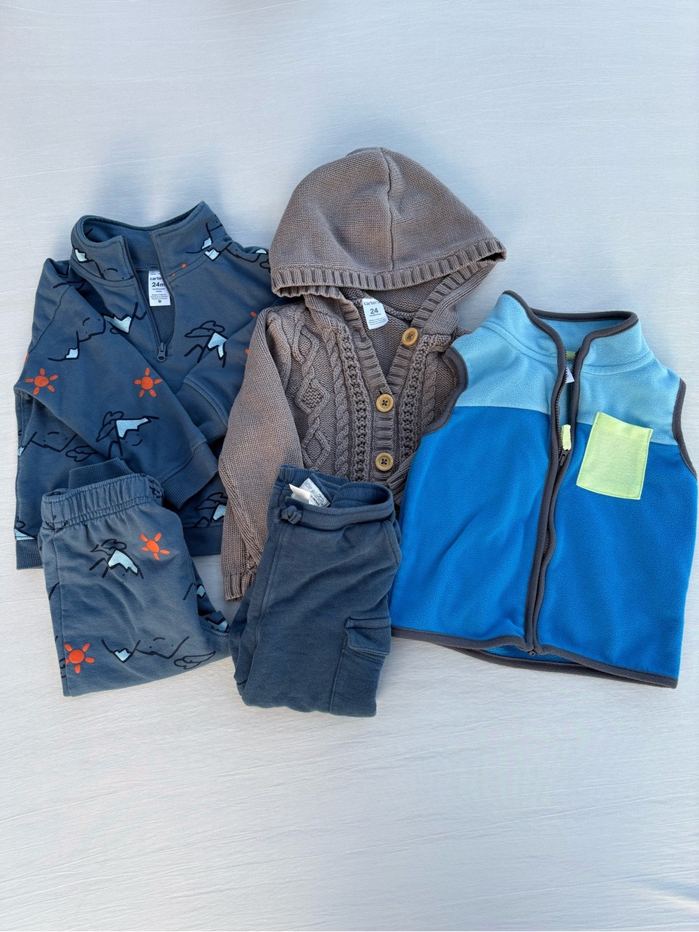 Carters Boys 24M Winter 5pc Bundle Little Planet Organic Blue Pants Sweater Vest